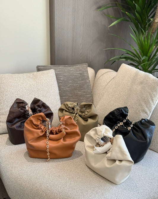 Lo*we Latest Handbags