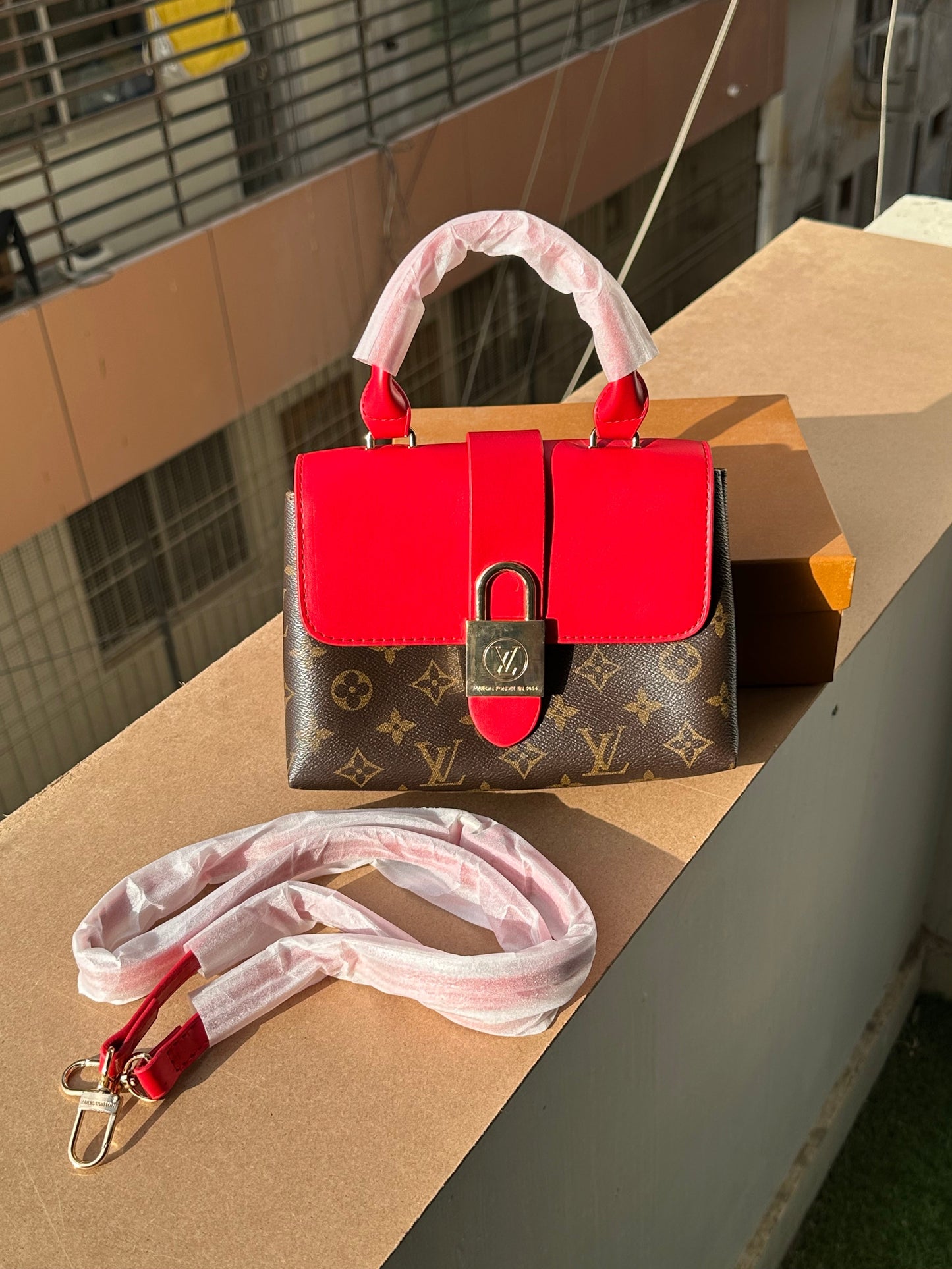 Lv Famous Bag
