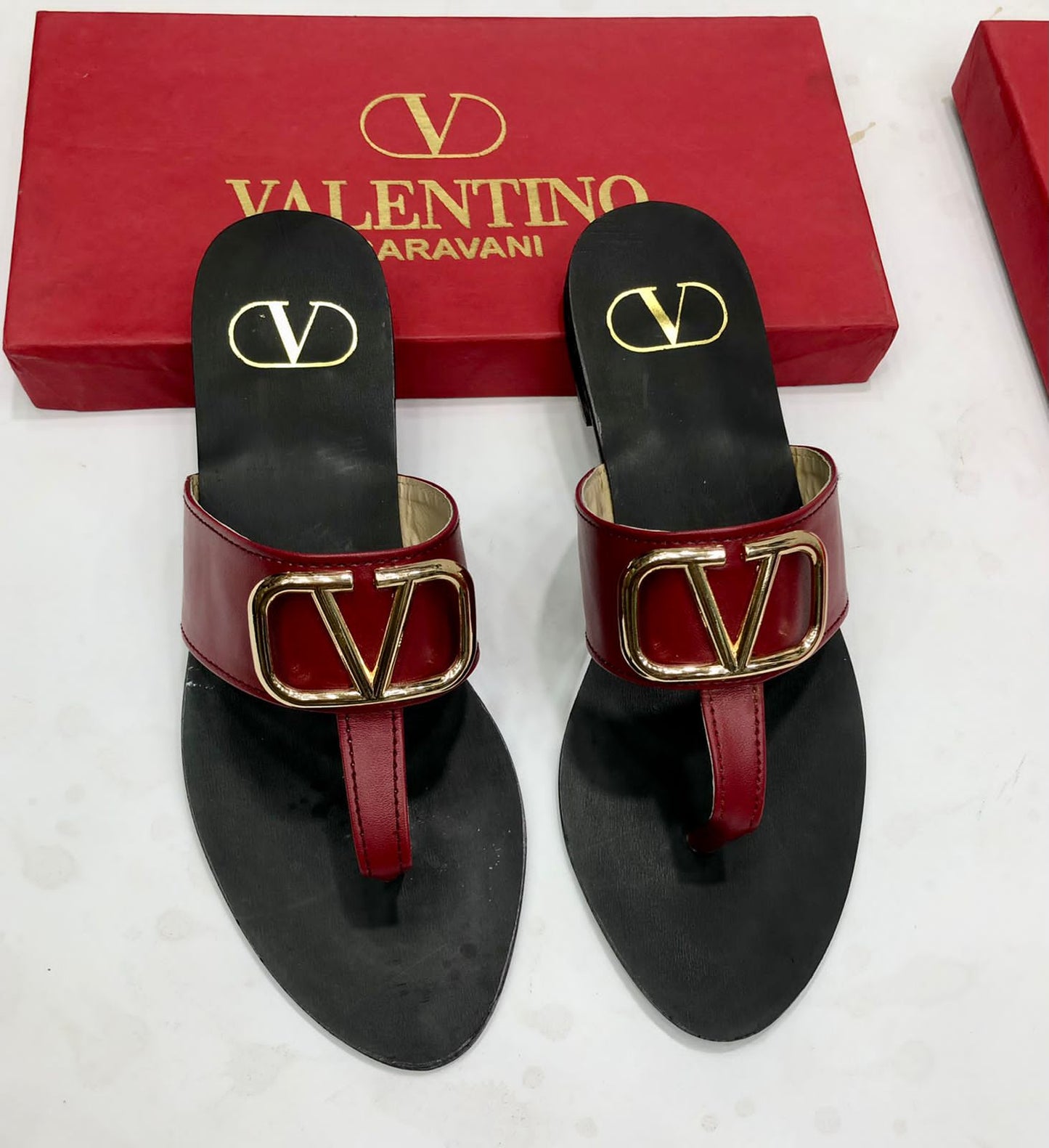 Vale*tino Brand Slipper ( 4 Colours )