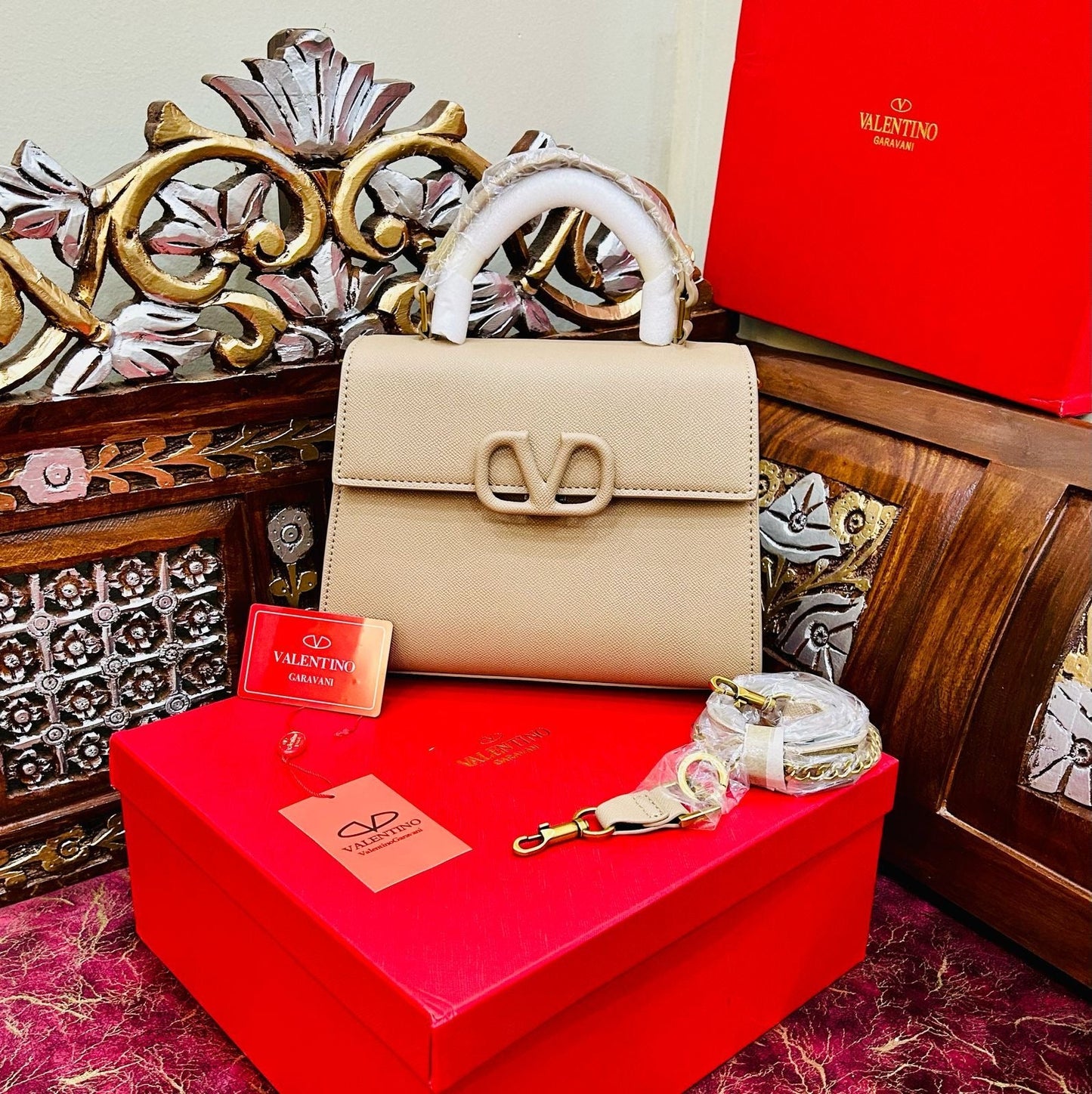 Val*ntino Bag ( Multi Colours )