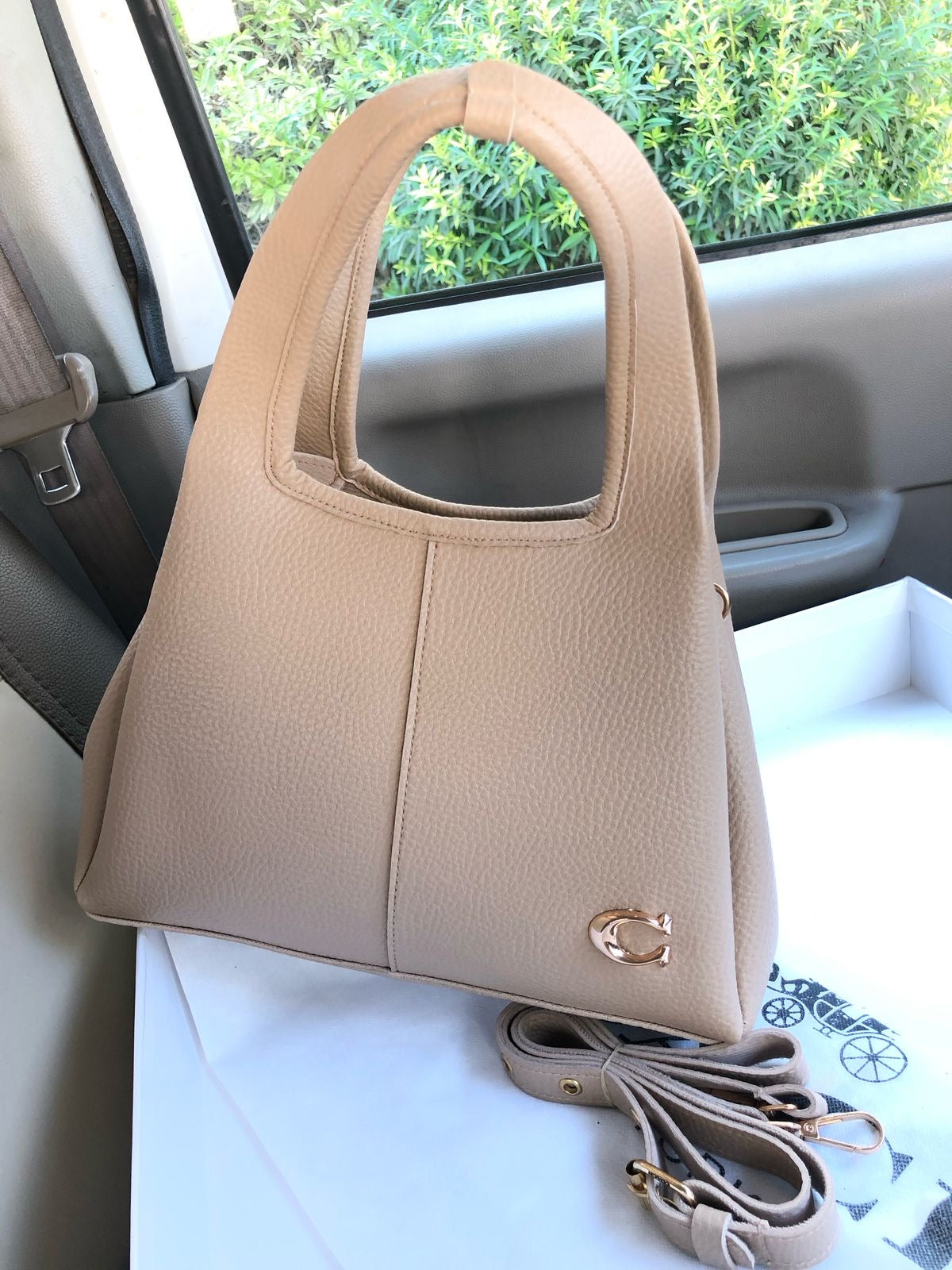 C*ach Handbag ( 4 Colours )