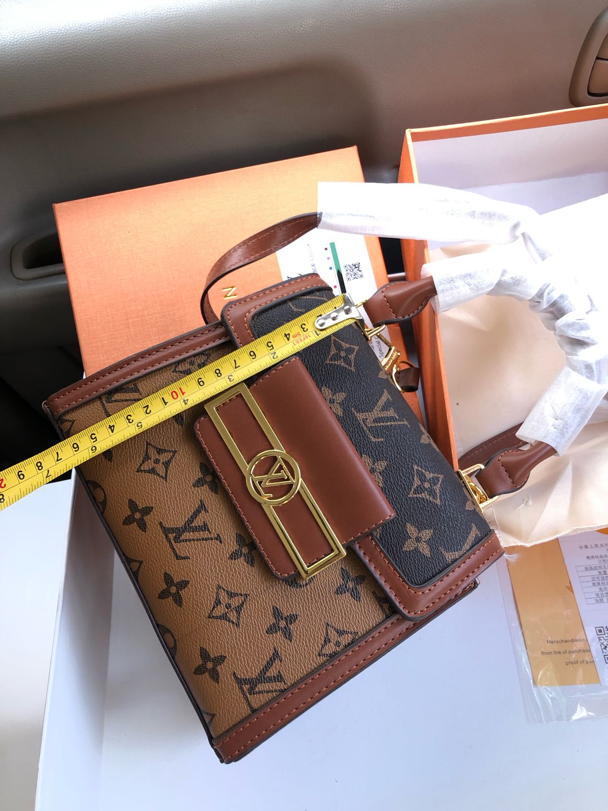 Lv Famous Brand Bag 2 colors