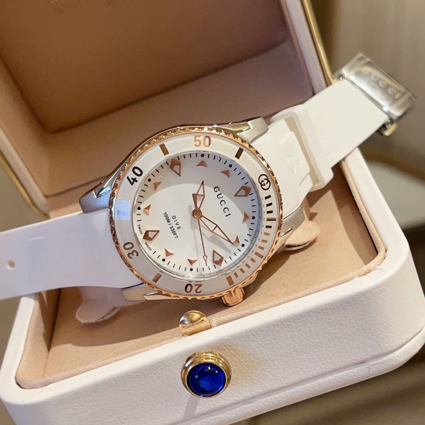 GG Watch ( Limited Edition )