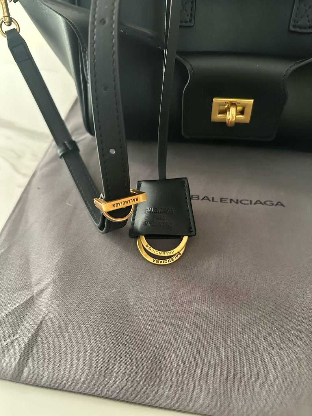 Balenc*aga Unisex Bag