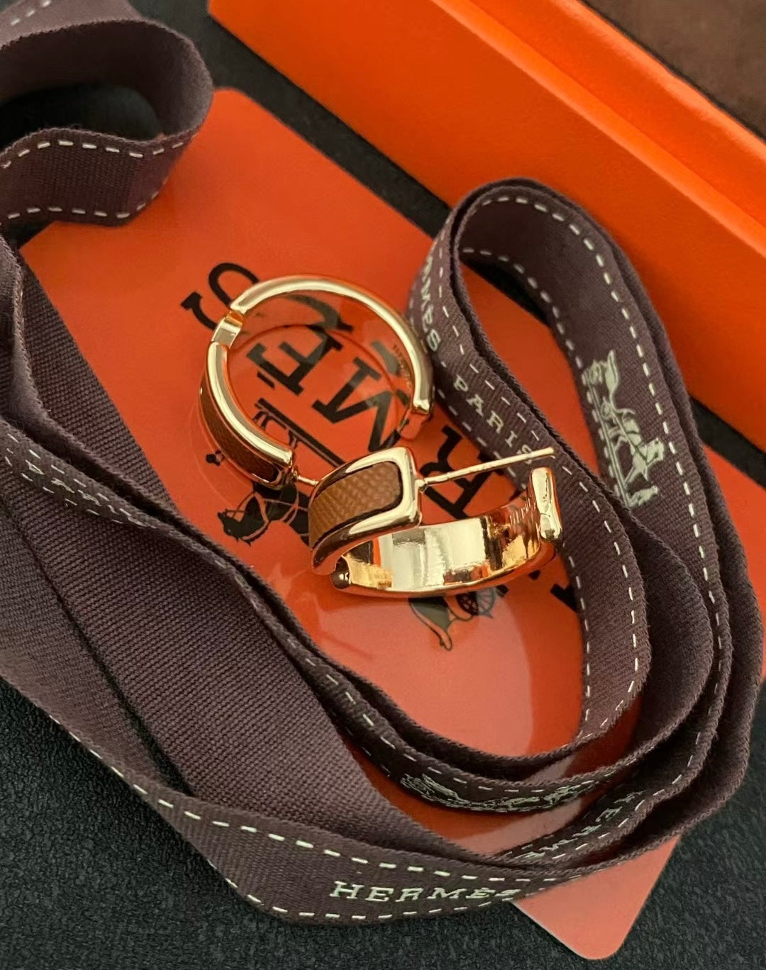 H Ring ( With Size Chart )