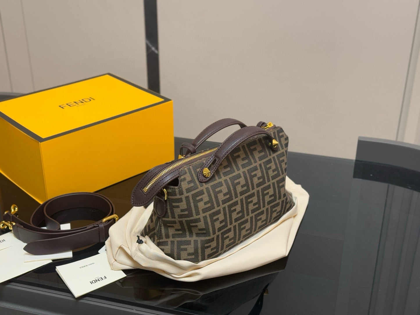 Fe*di Most Demanding Bag