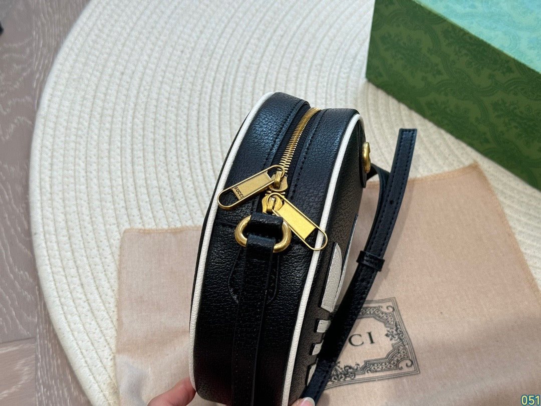 Ad*das x GG Crossbody Bag ( Unisex )