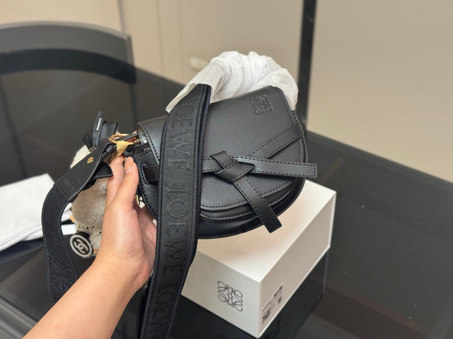 Lo*we Saddle Crossbody Bag ( 2 Colours )