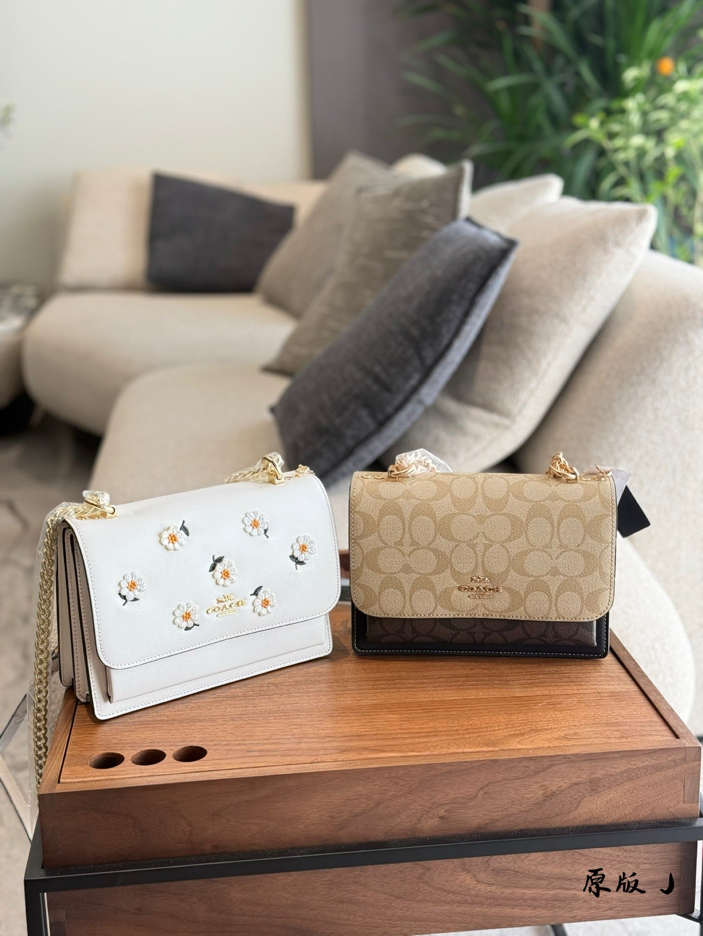 C*ach Shoulder Bags ( 2 Colours )