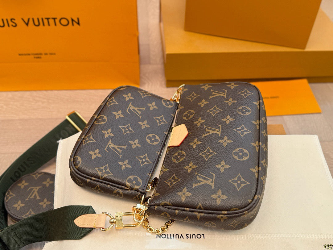 Lv Pochette Bag ( Green Belt )
