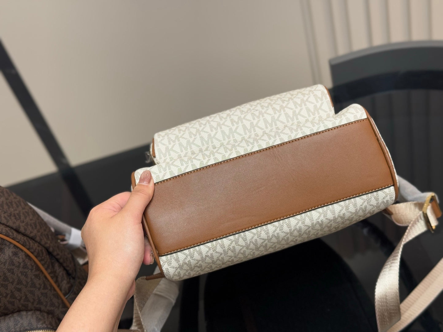 MK Bag-packs ( 2 Colours )