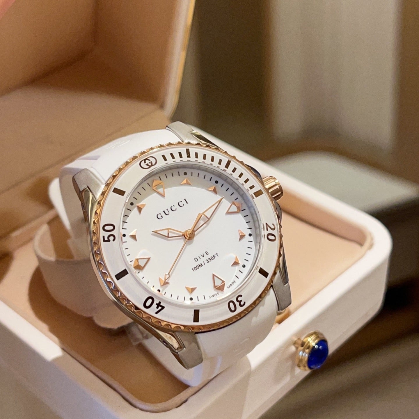 GG Watch ( Limited Edition )