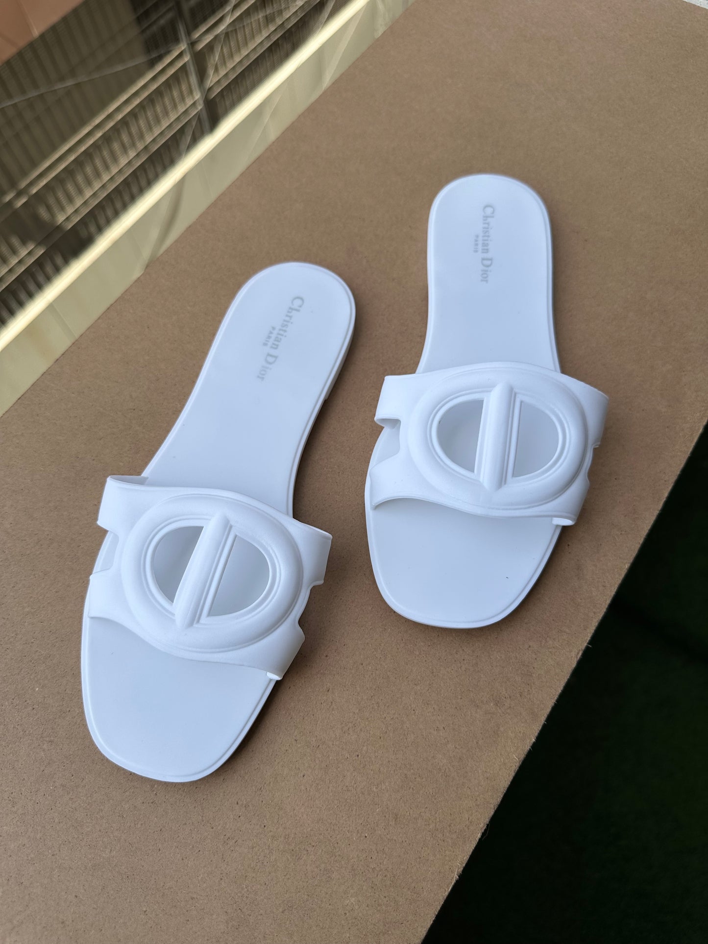 Di*r Soft Slipper ( 4 Colours )