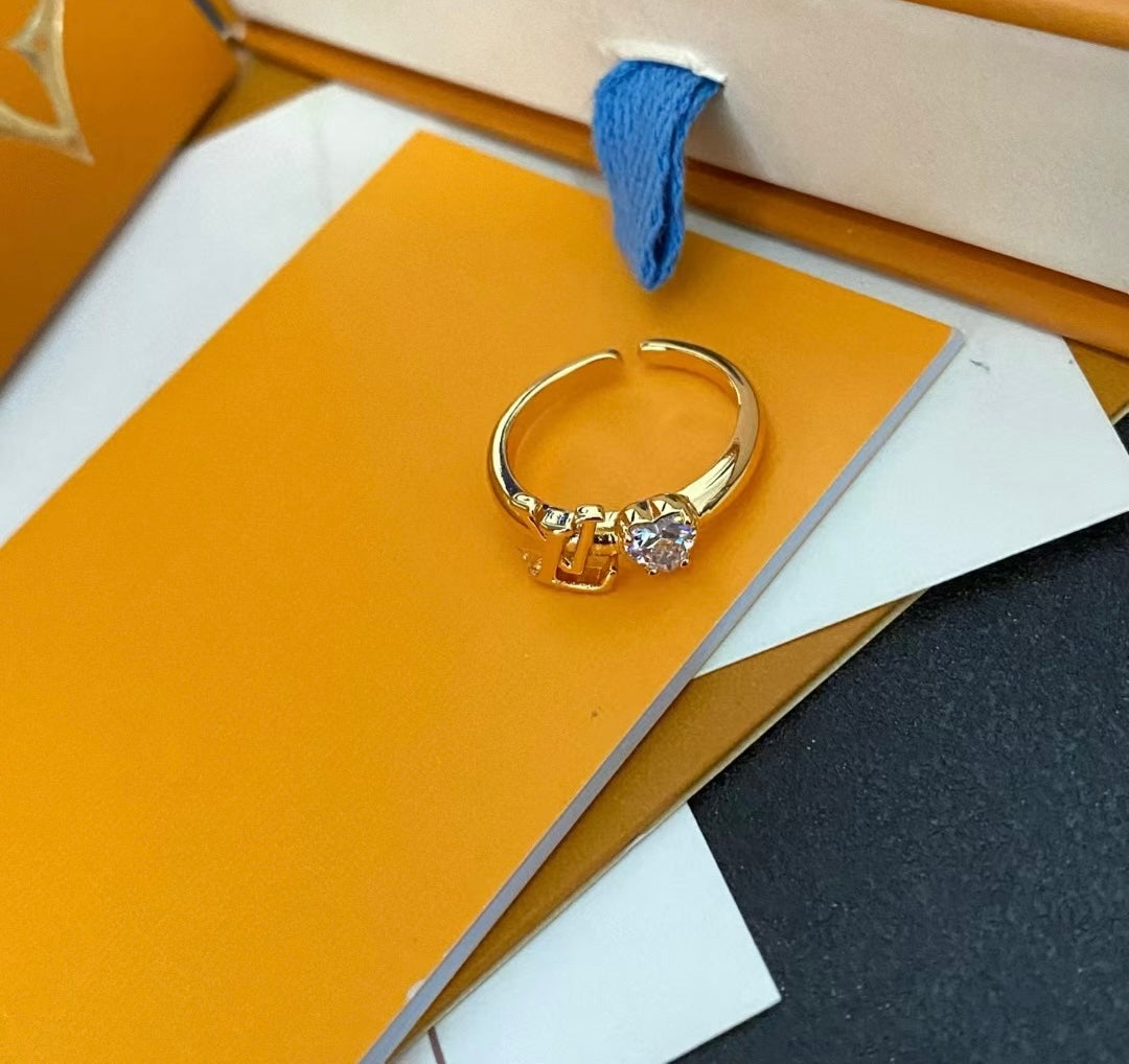 Lv Ring ( With Size Chart )
