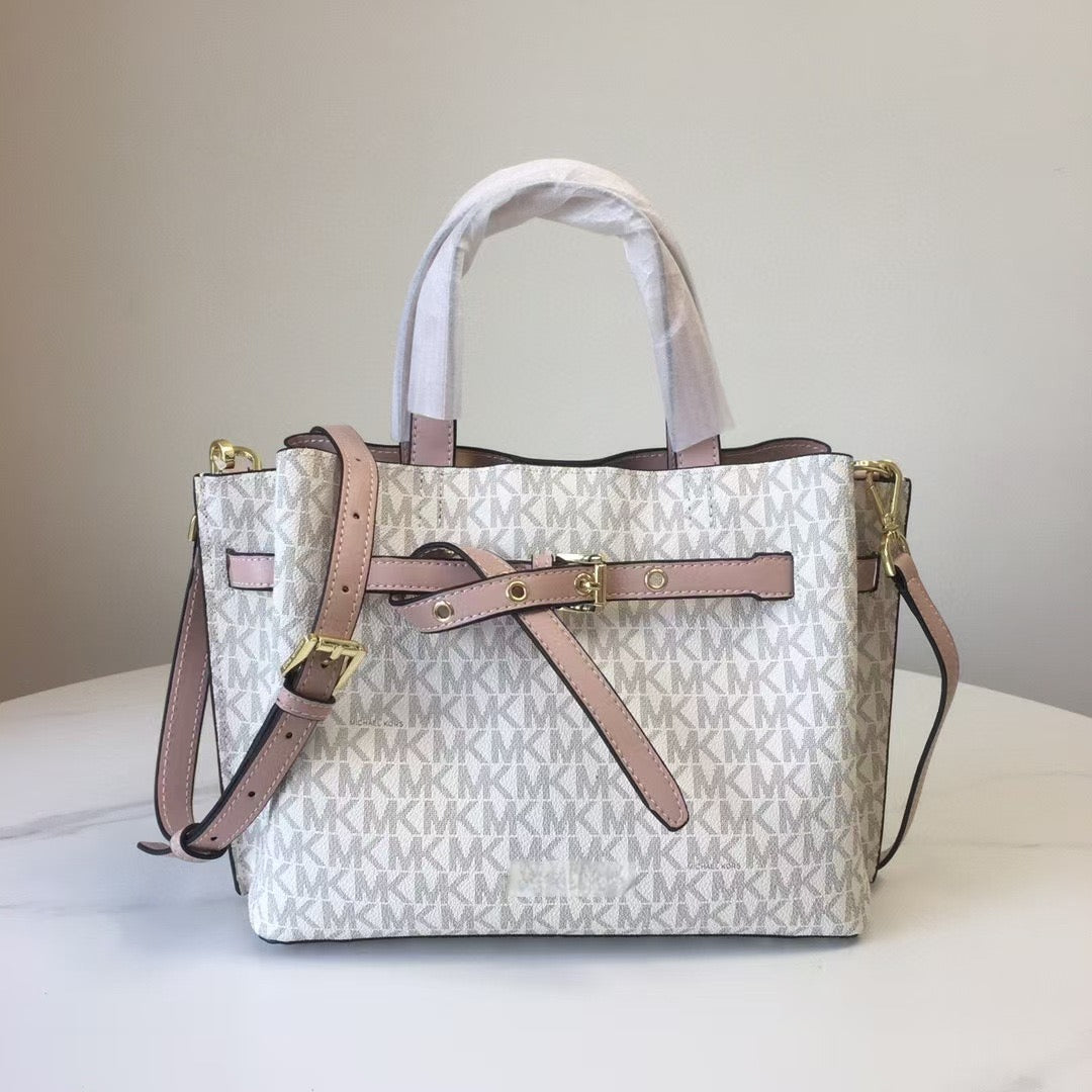 Lv Handbag ( 4 Shades )