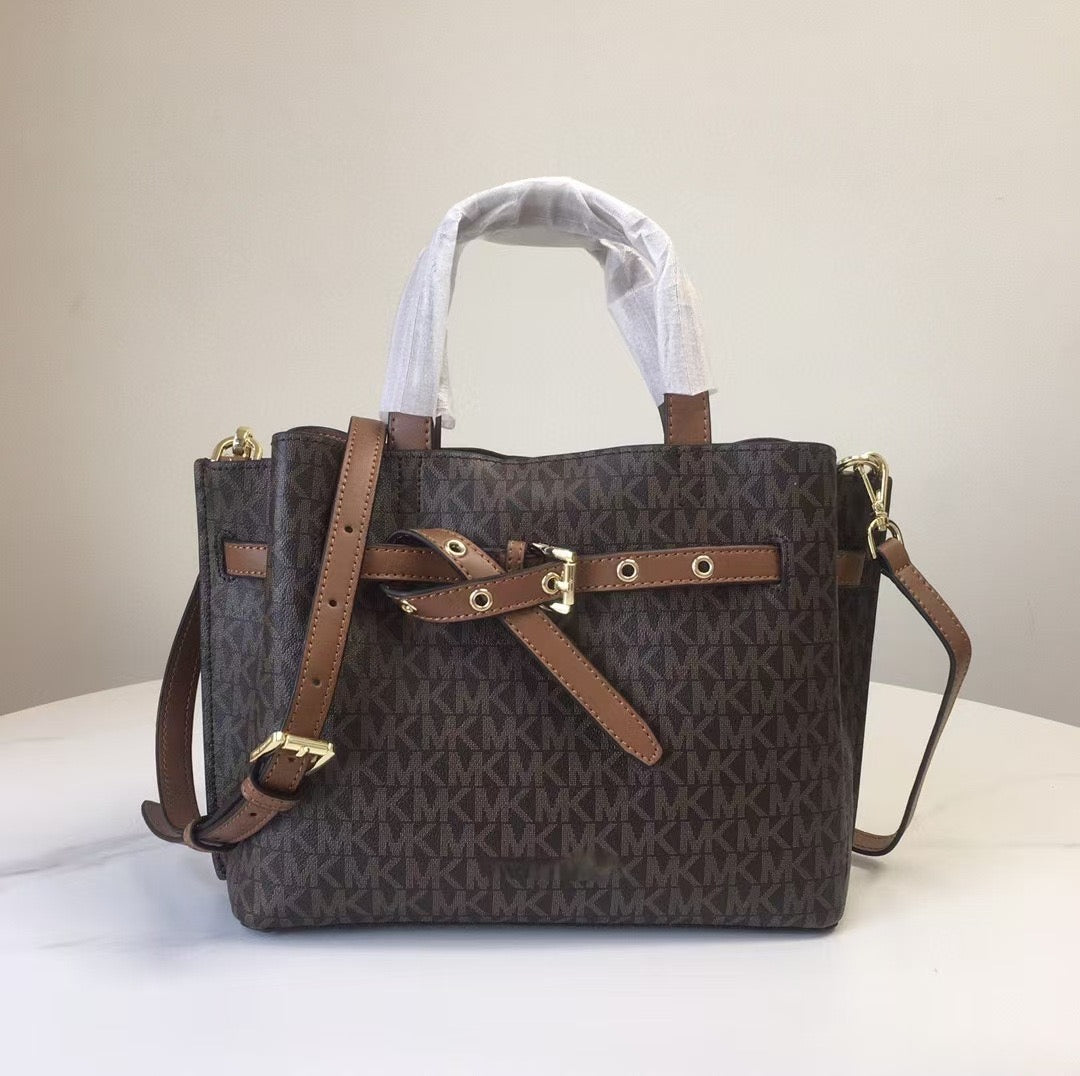 Lv Handbag ( 4 Shades )