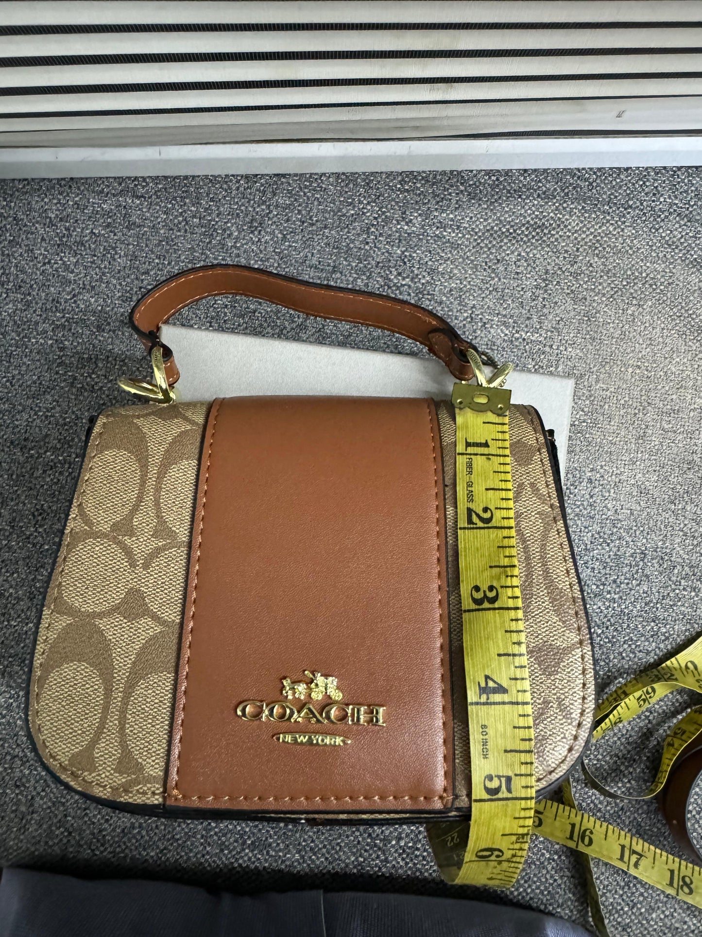 C*ach Cross Body Bag ( 2 Colours )