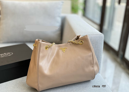 Pr*da Handbag ( 2 Colours )