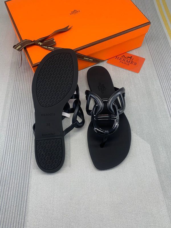 H*rmes Famous Slipper ( Black )