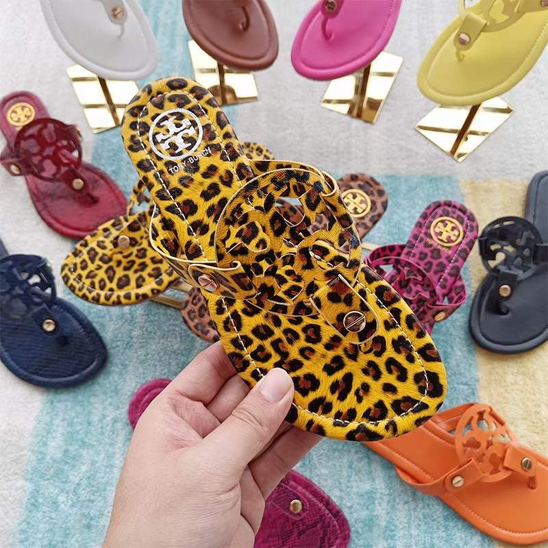 T Burch Famous Slipper ( Multi Colours )