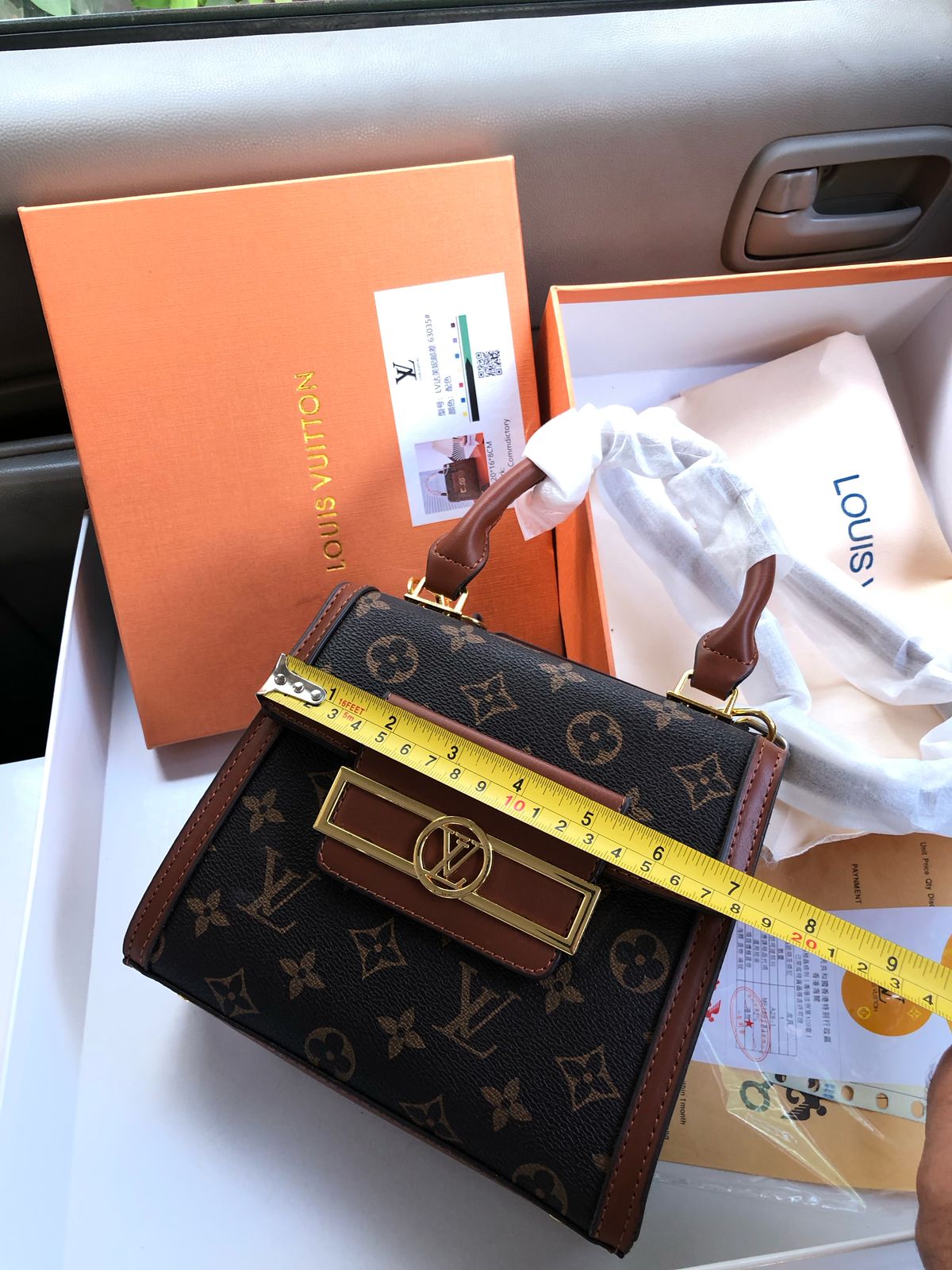 Lv Famous Brand Bag 2 colors