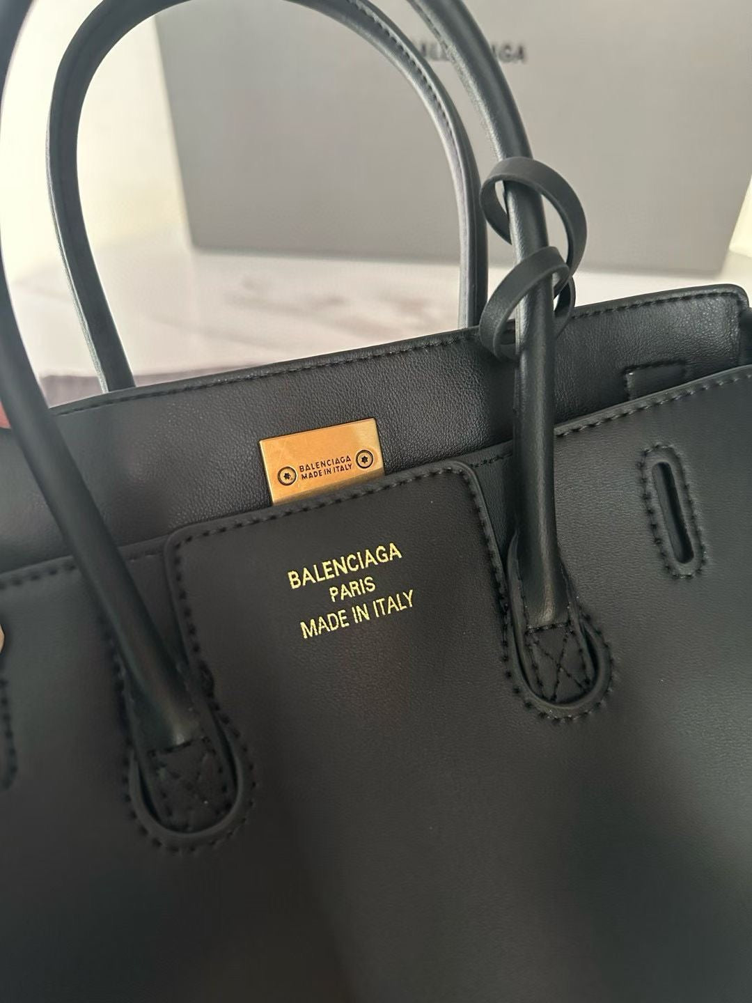 Balenc*aga Unisex Bag