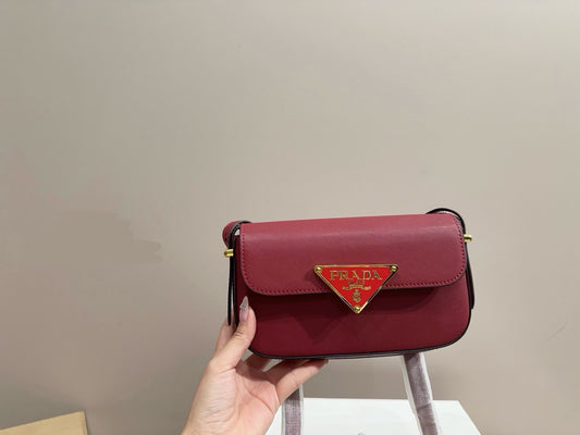 Pr*da Famous Bag ( 3 colours )