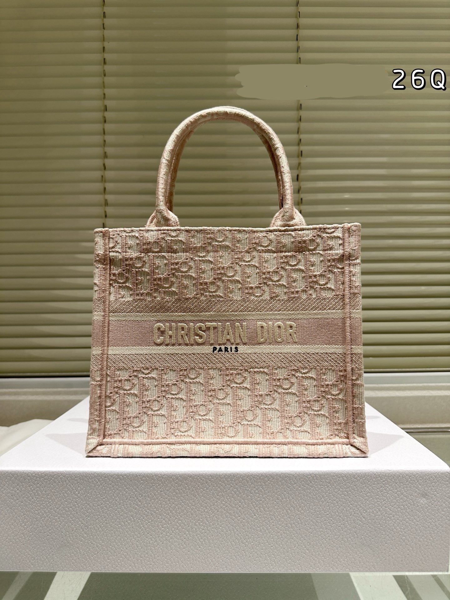 Di*r Embroidery Tote Bag ( 3 Sizes )