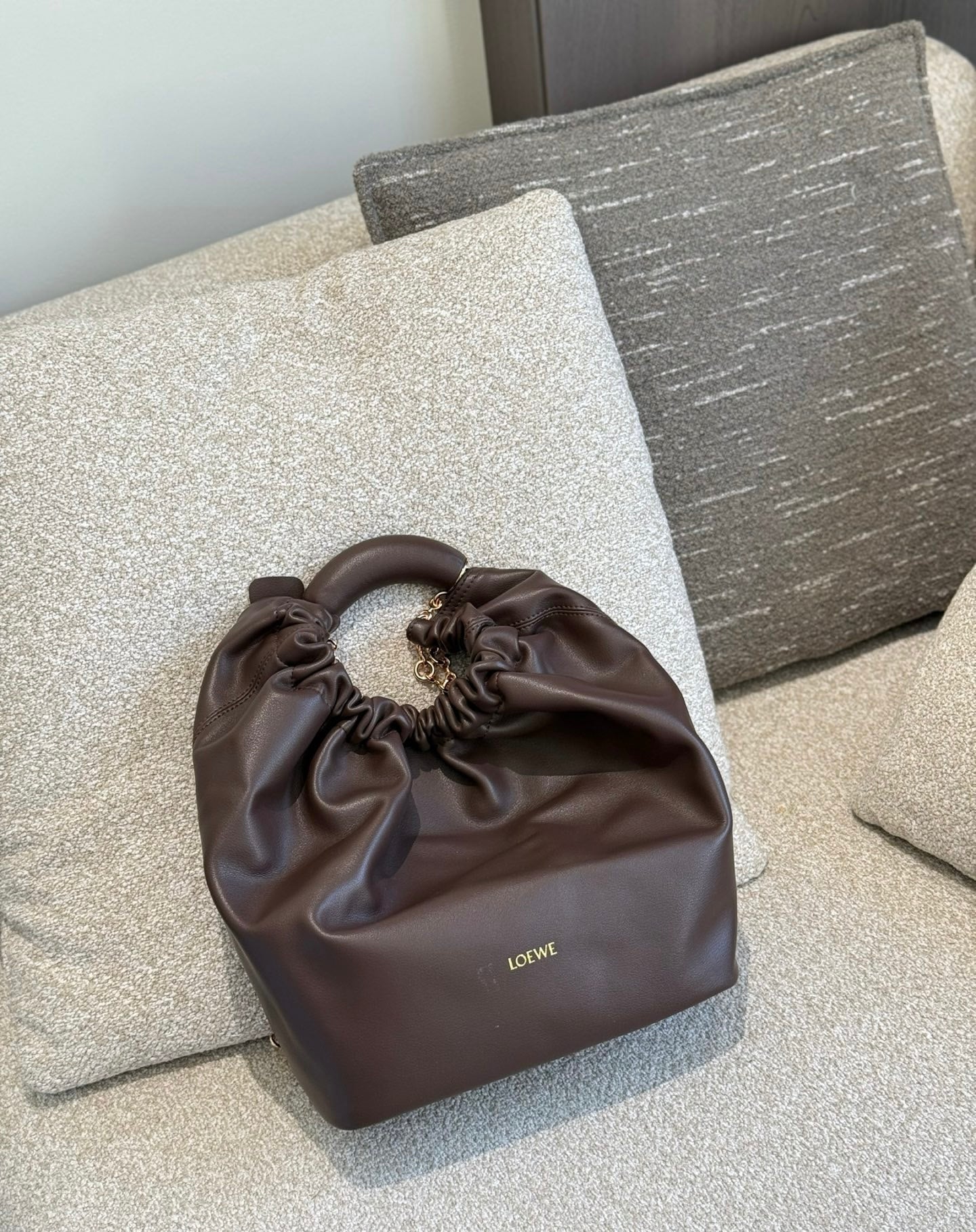 Lo*we Latest Handbags