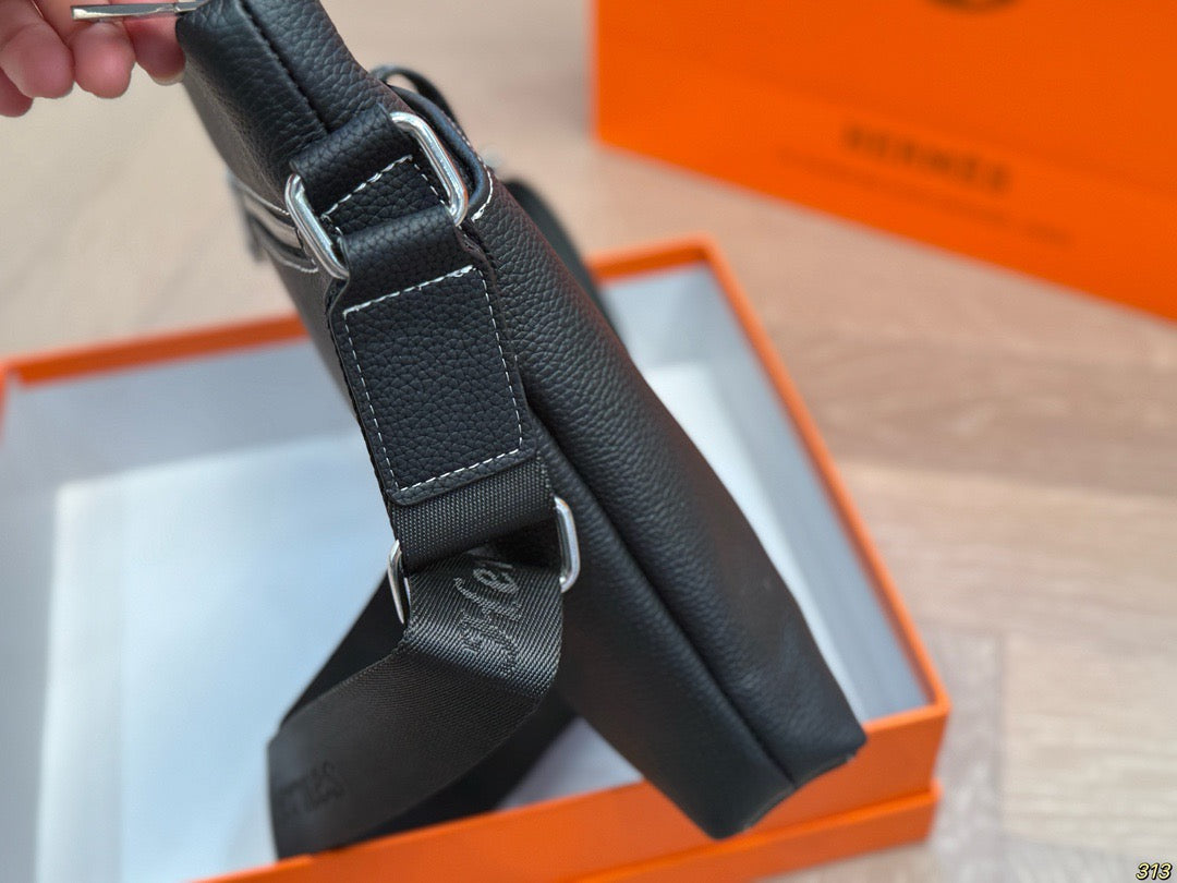 H*rmes Crossbody bag