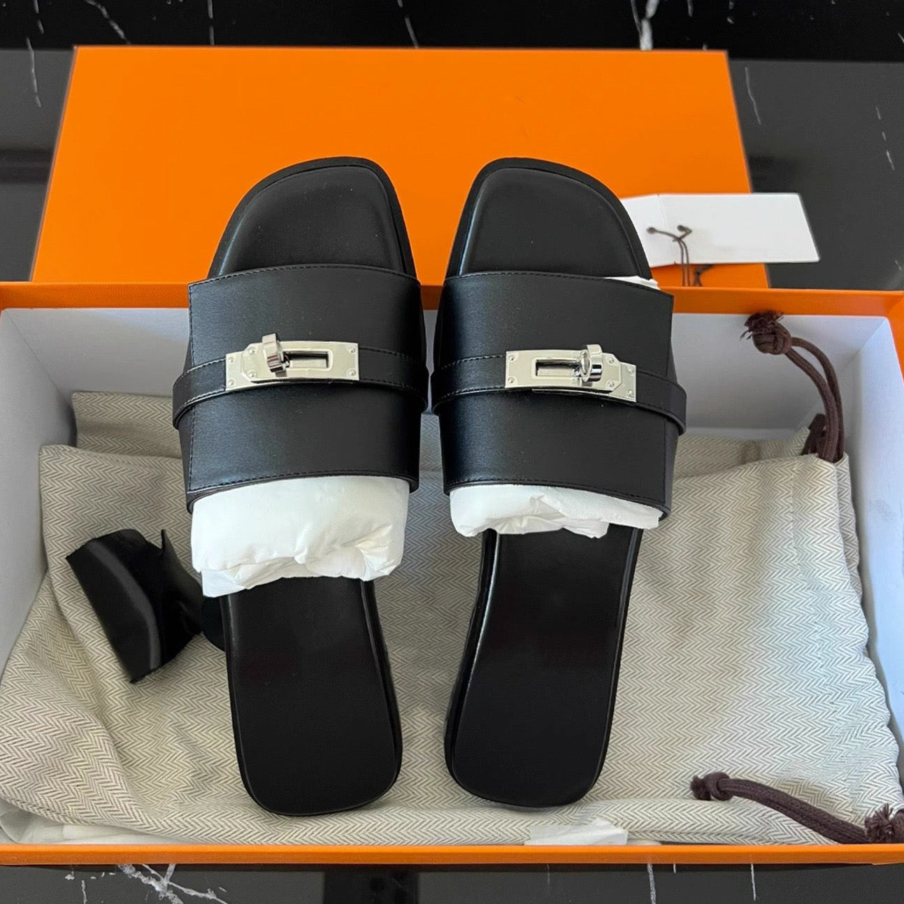 H*rmes Ladies Slippers ( 3 Colours )