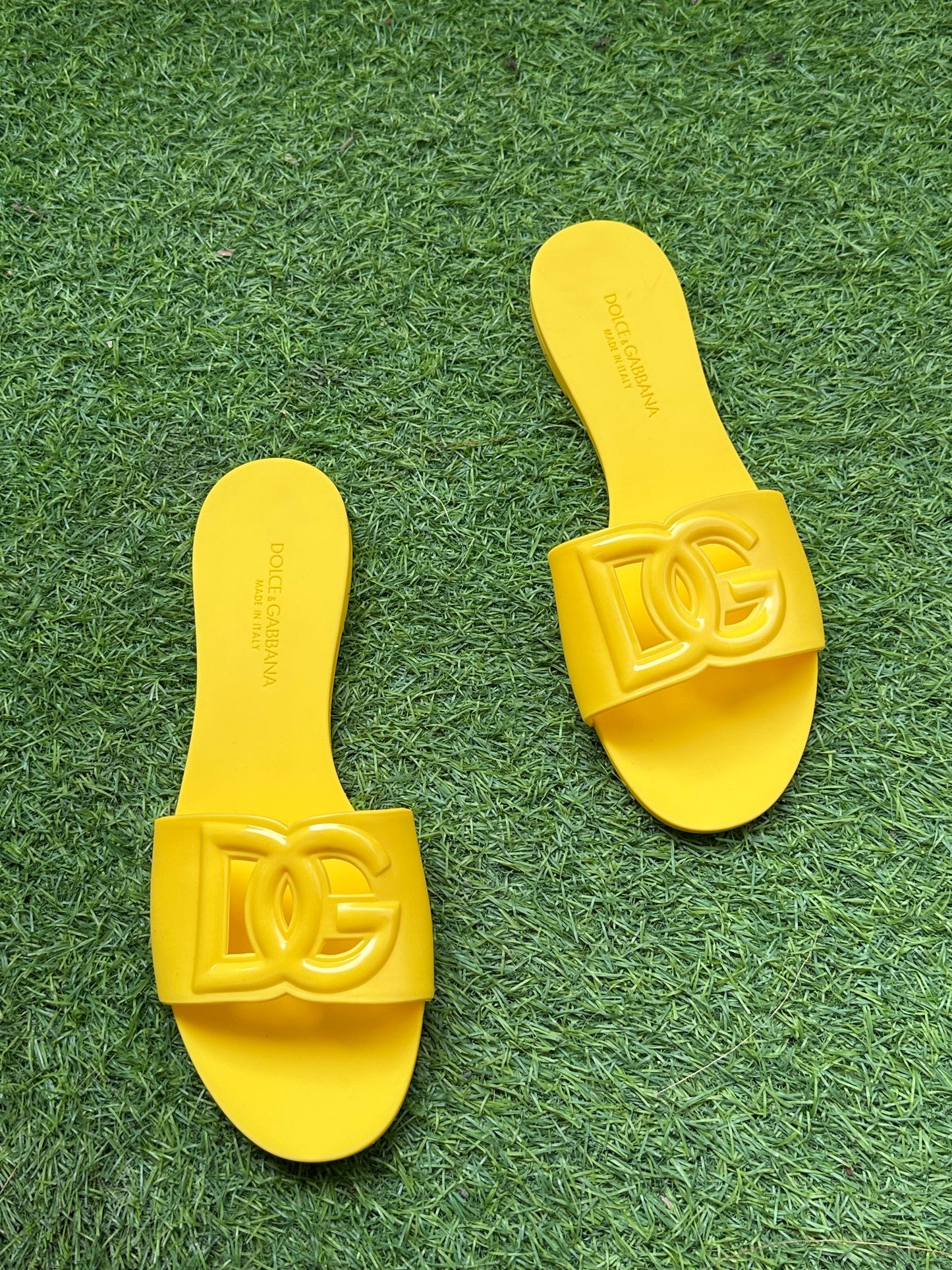 D&G Slides - Famous Brand