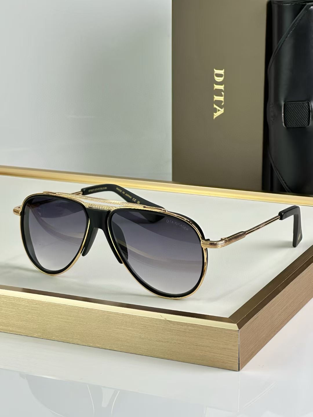 DITA - Model : DTS 211 ( Multiple Shades )