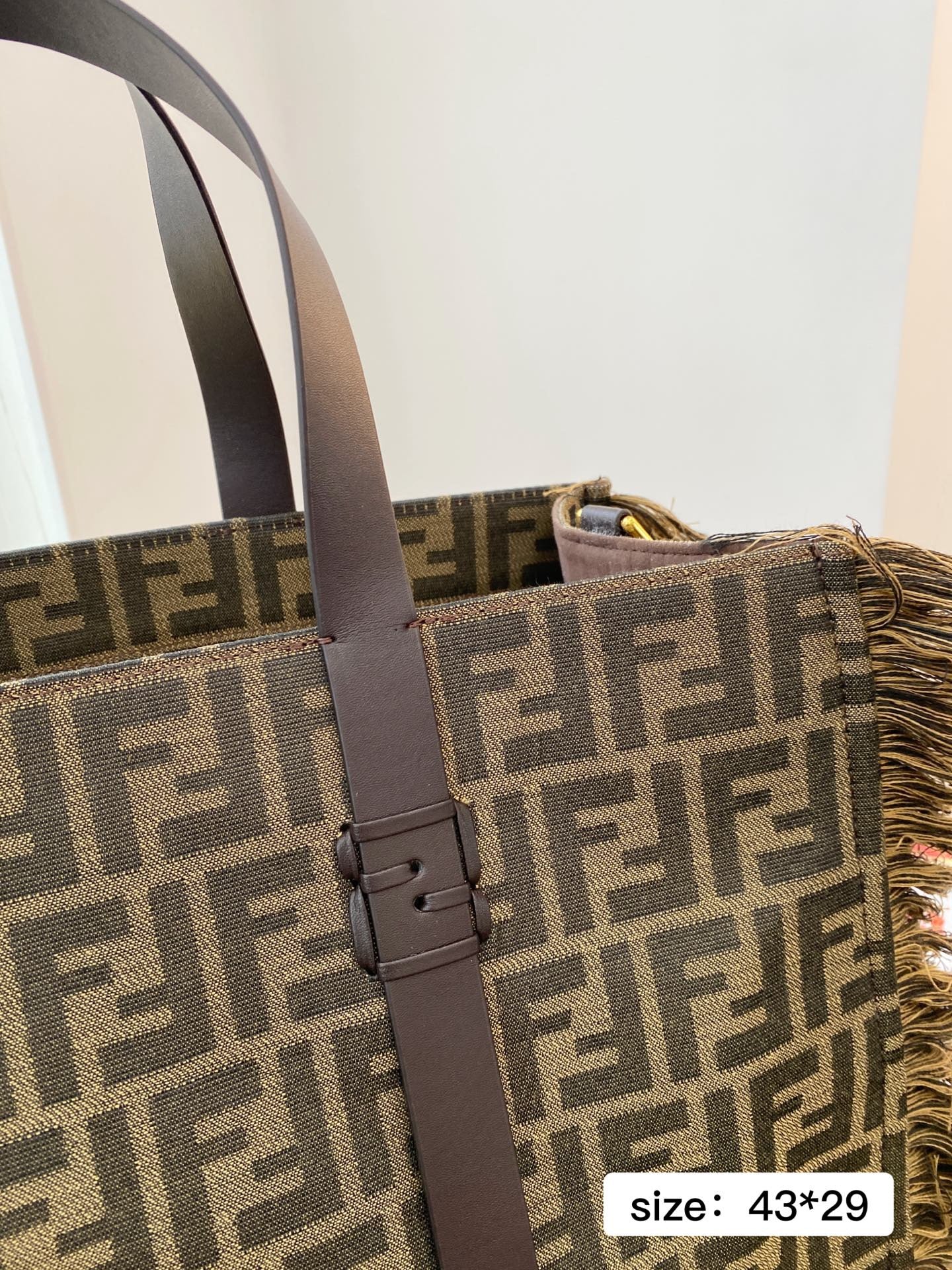 Fe*di Giant Tote Bag