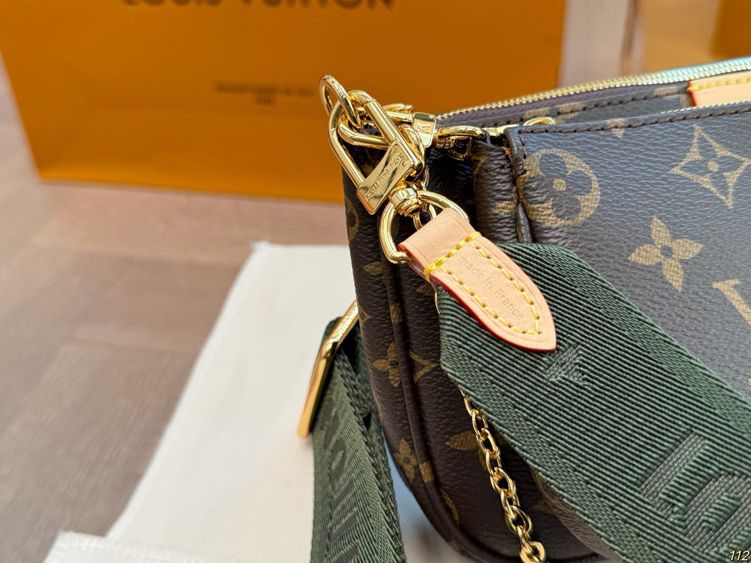 Lv Pochette Bag ( Green Belt )