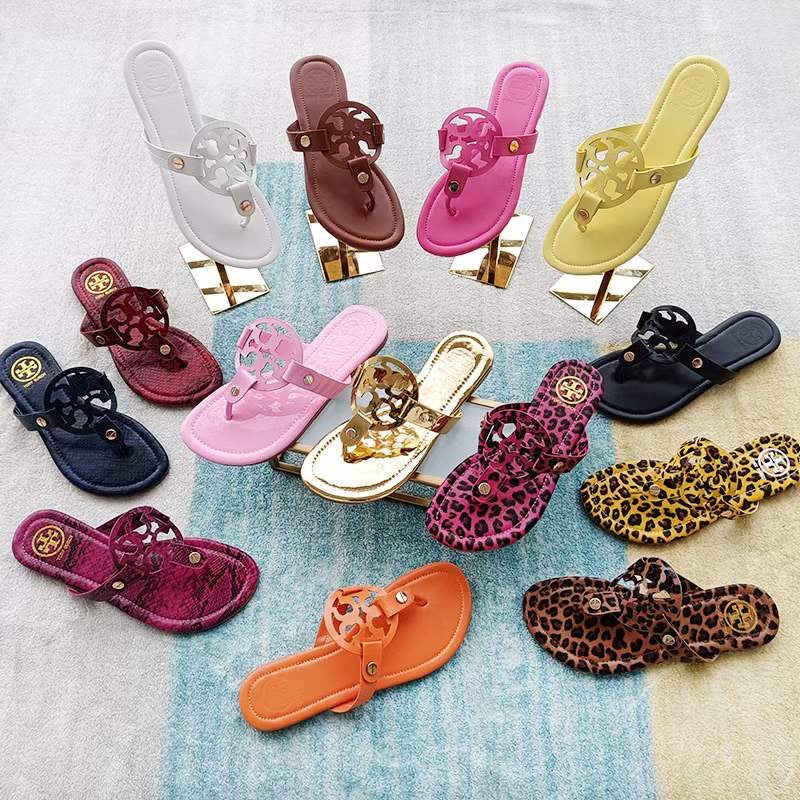 T Burch Famous Slipper ( Multi Colours )