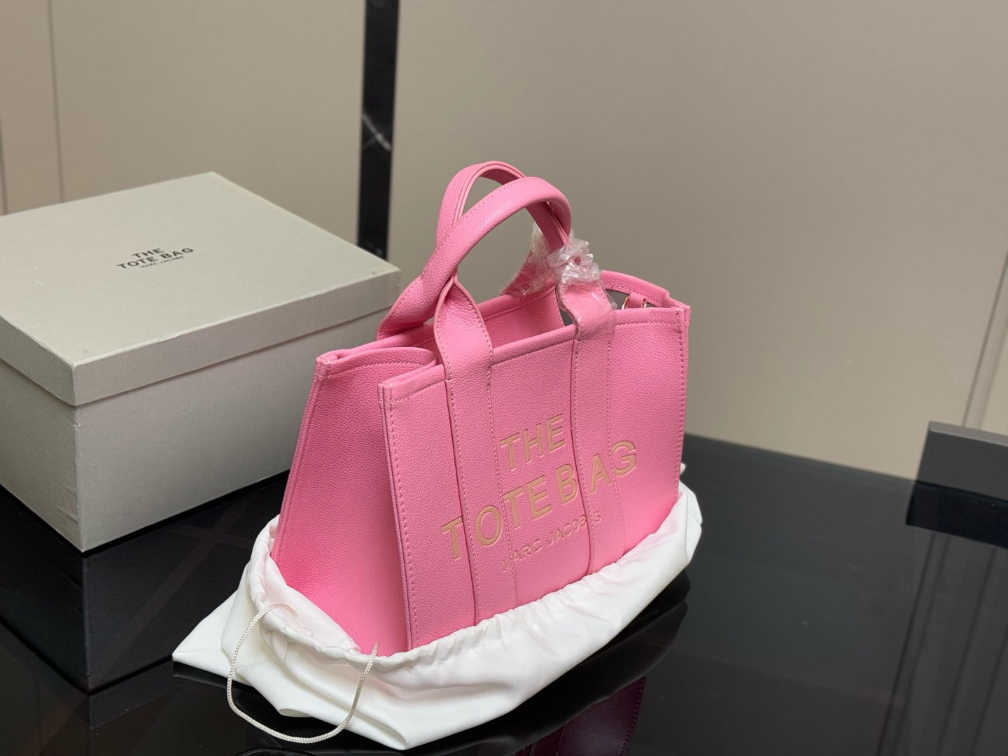 MJ Traveler Tote Bag ( Multiple colours )