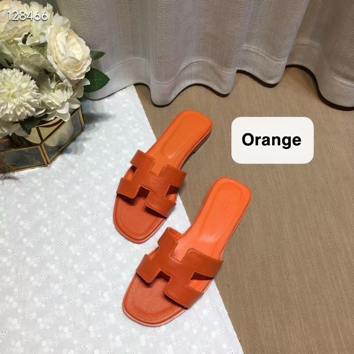 H*rmes Slipper in Orange