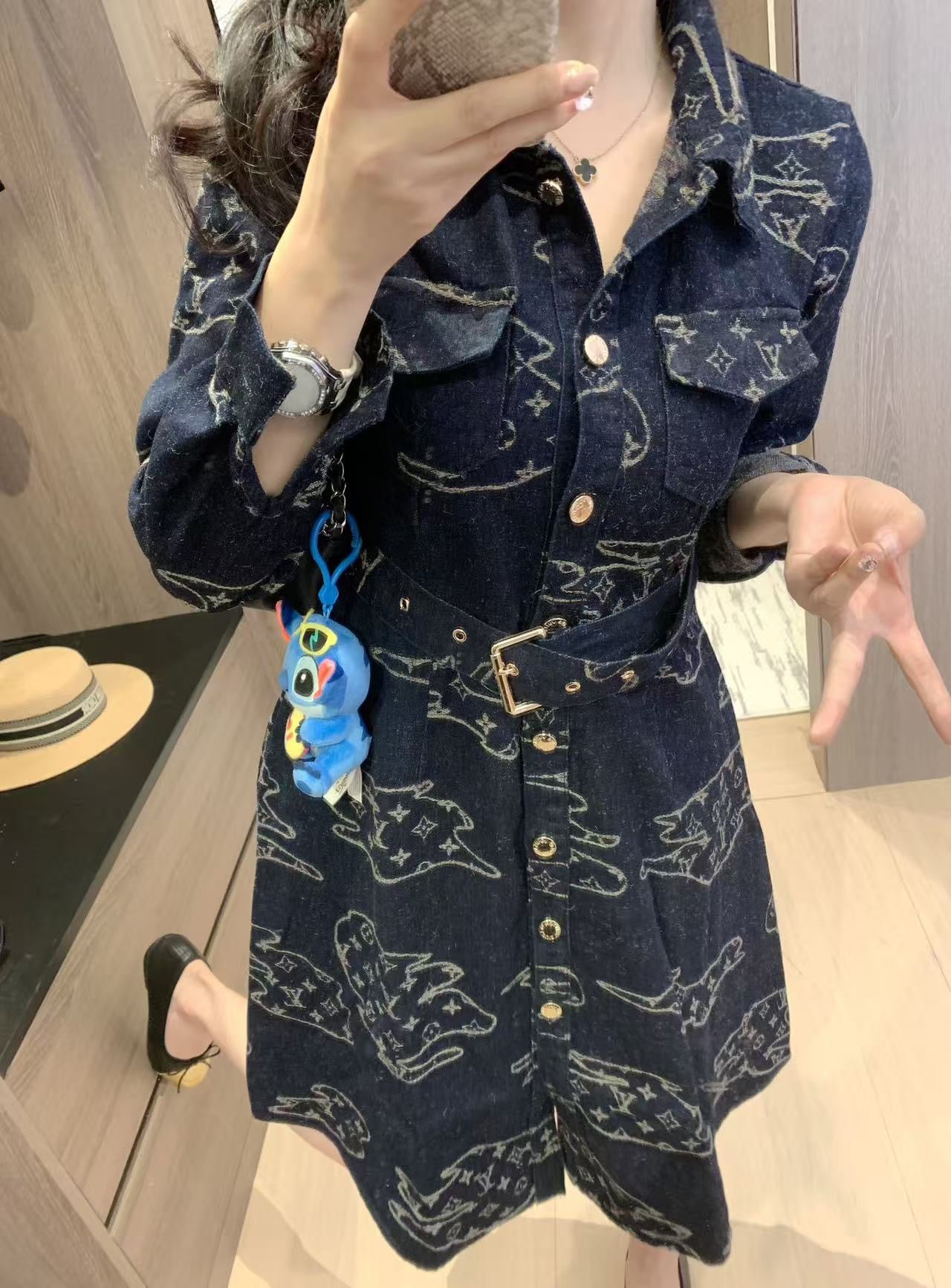 Lv Dress
