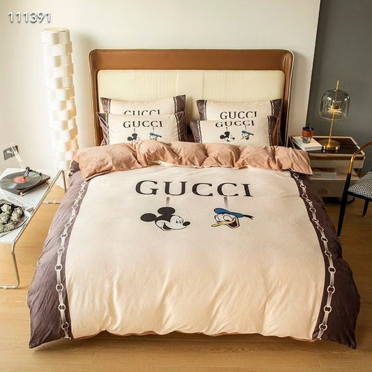 GG Bed Sheet