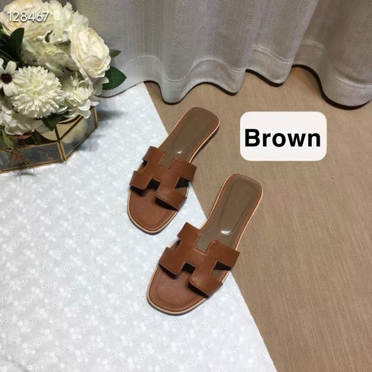 H*rmes Slipper in Brown