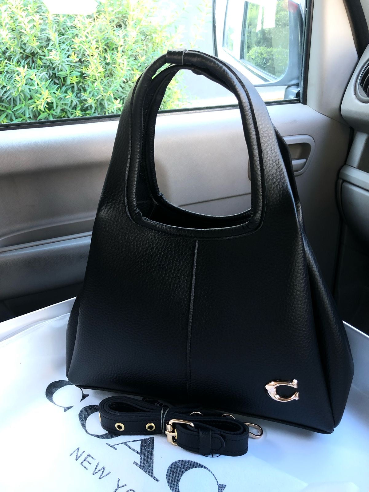 C*ach Handbag ( 4 Colours )