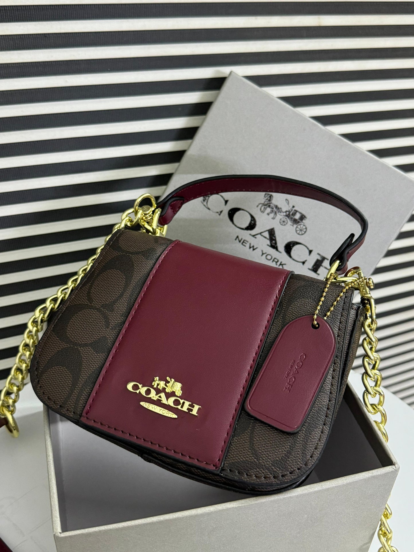 C*ach Cross Body Bag ( 2 Colours )