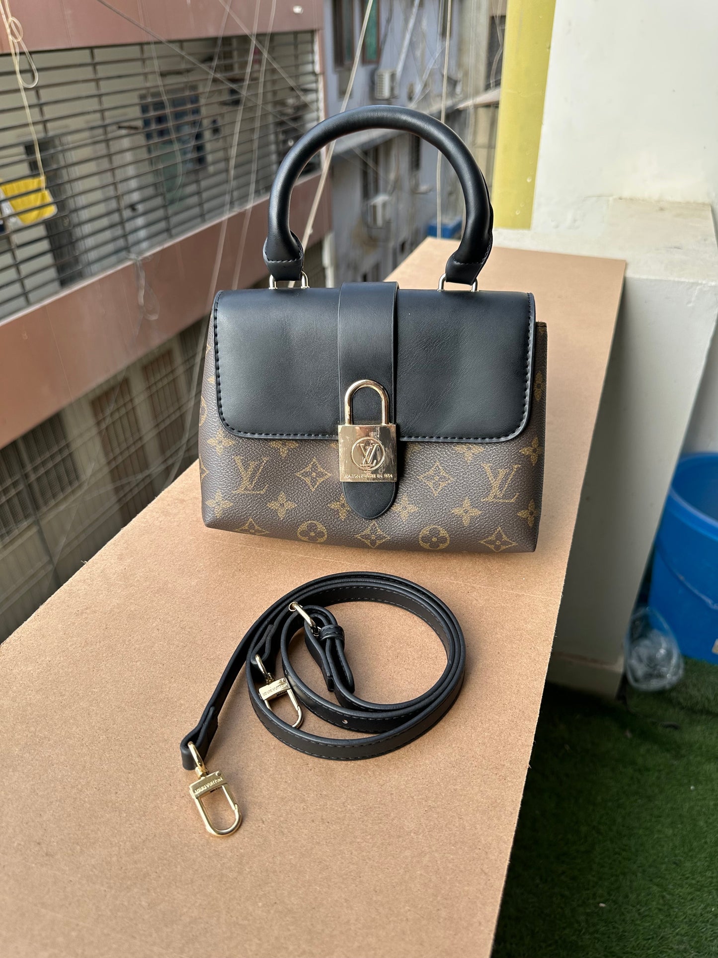 Lv Famous Bag