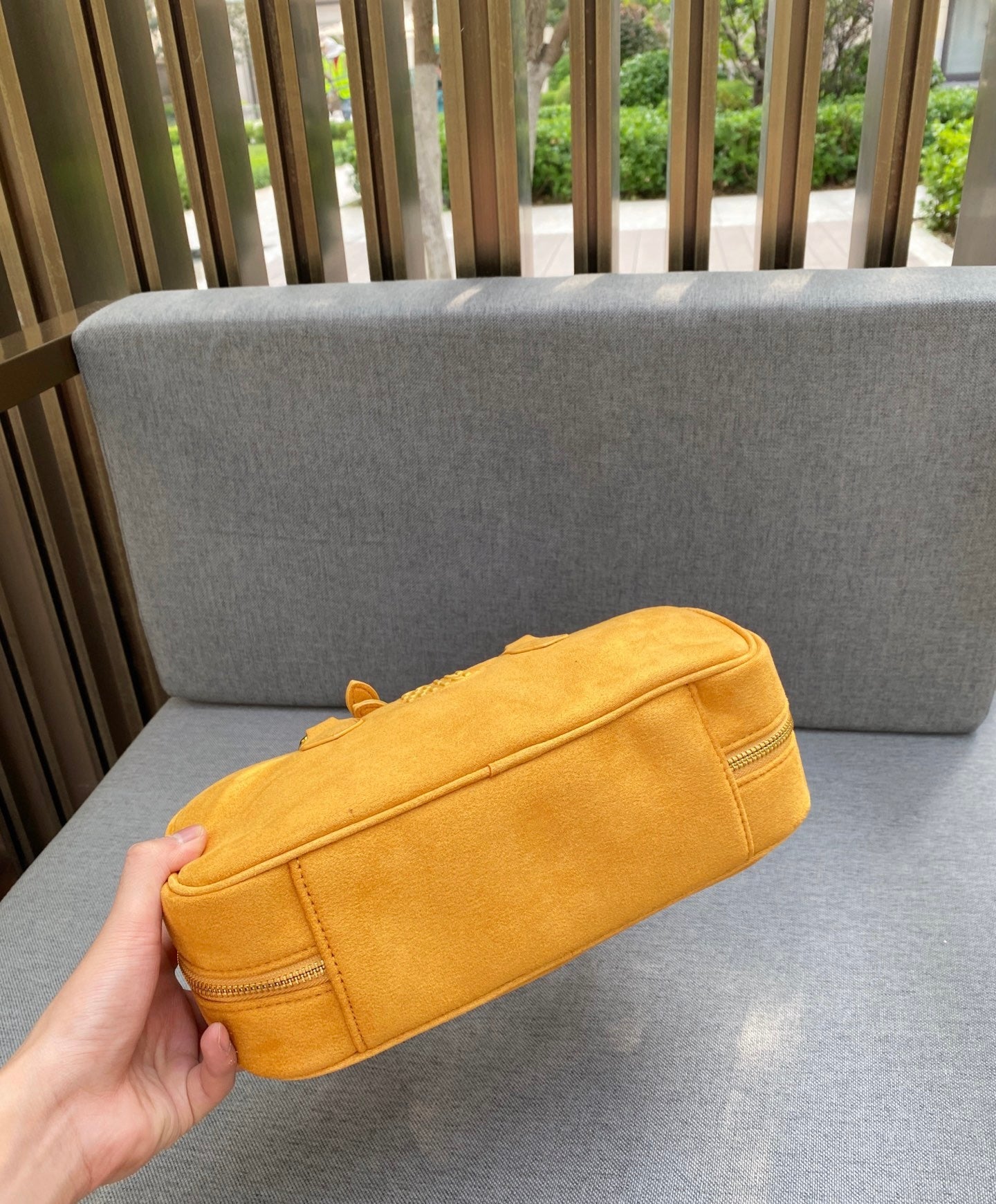 Miu Miu Bowling Bag ( 2 Sizes & 5 Colours )