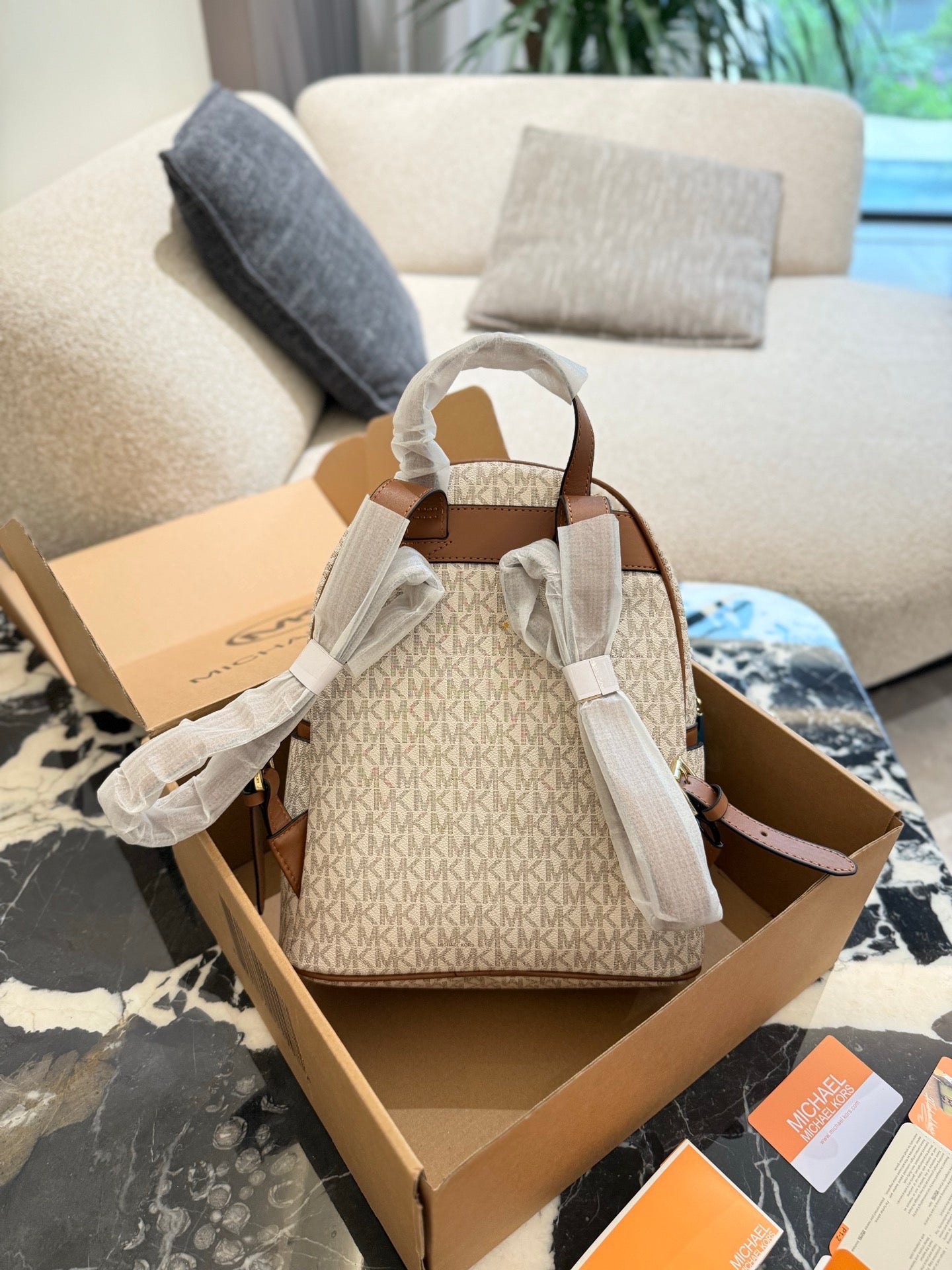 MK Bag-pack Abbey Series ( 4 Shades )