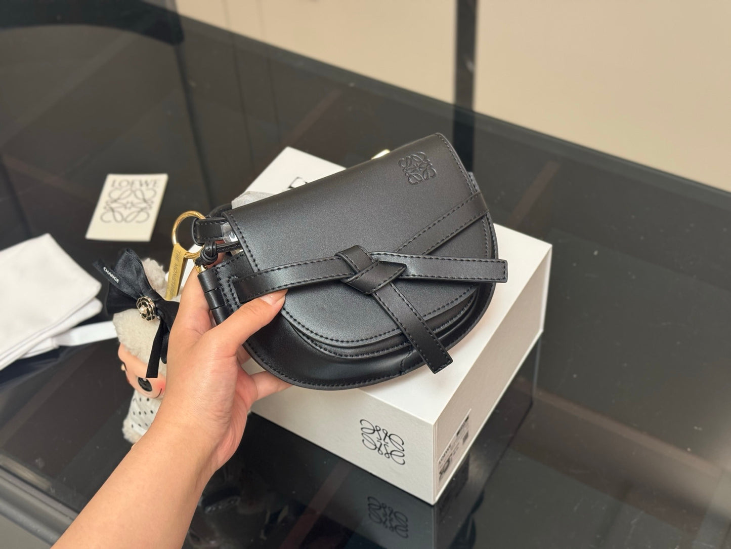 Lo*we Saddle Crossbody Bag ( 2 Colours )