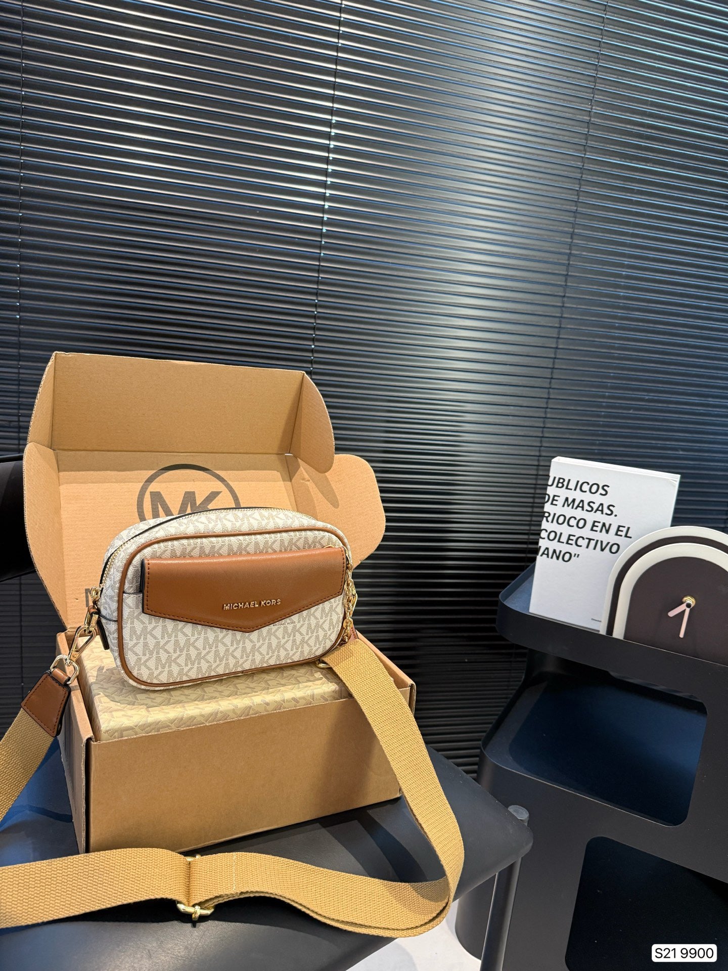 MK Cross Body Bags ( 4 Colours )