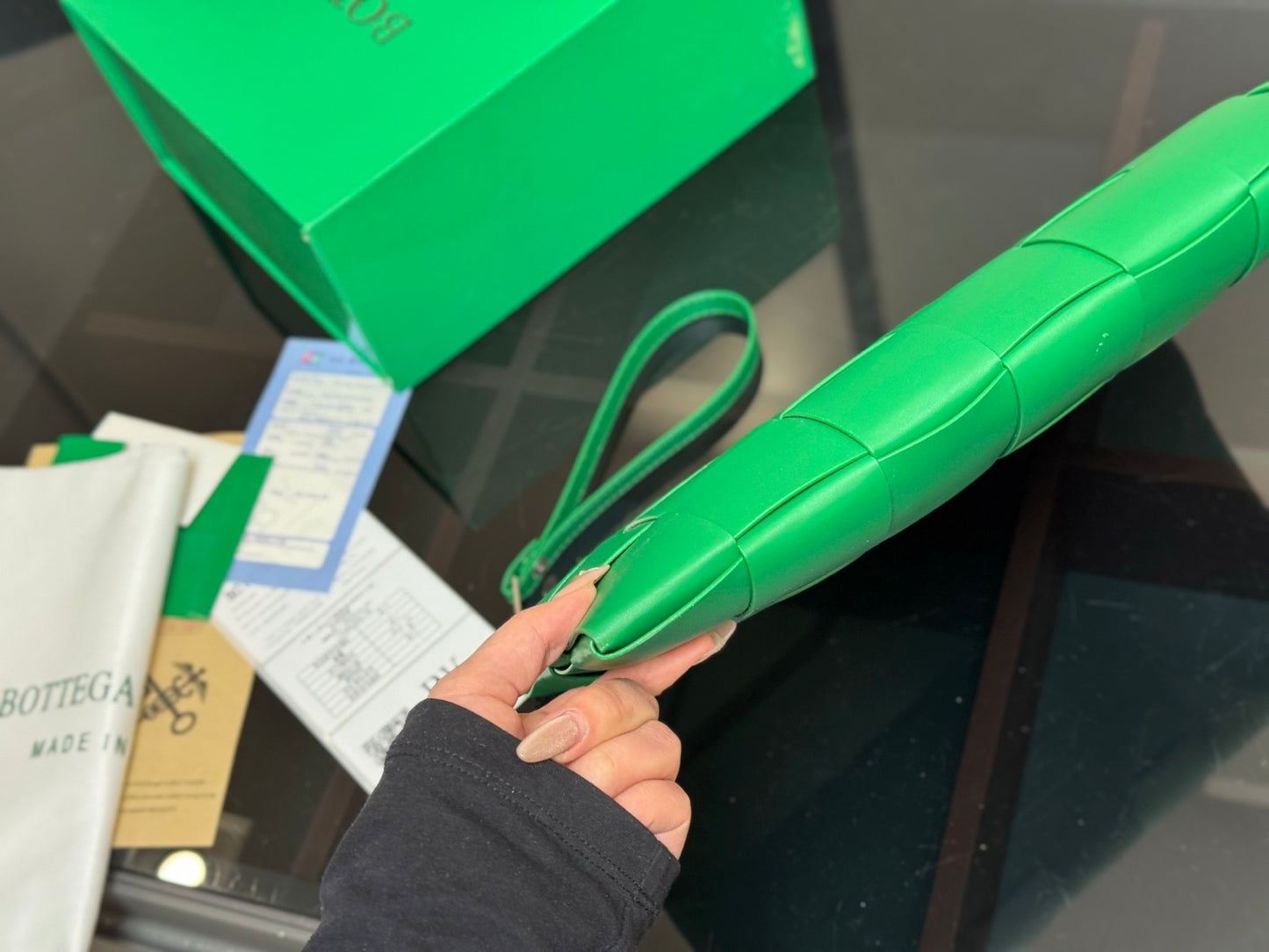 B*ttega Veneta Clutch Bag ( 3 Colours )